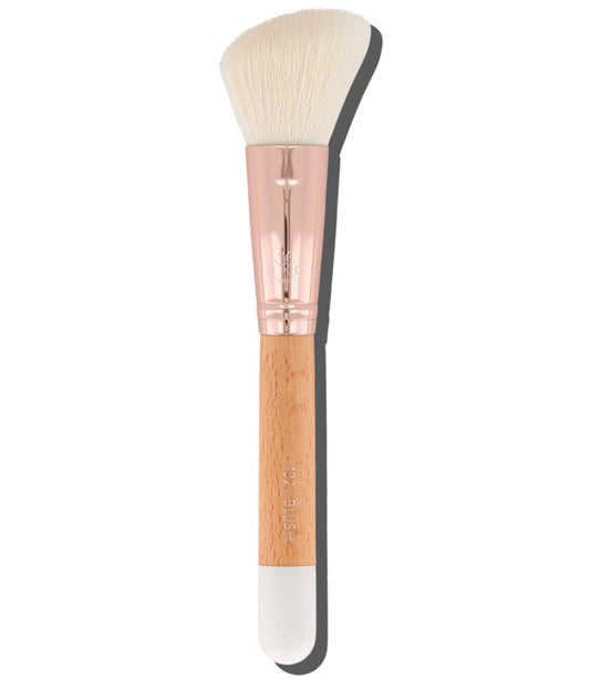 102 Blush Brush